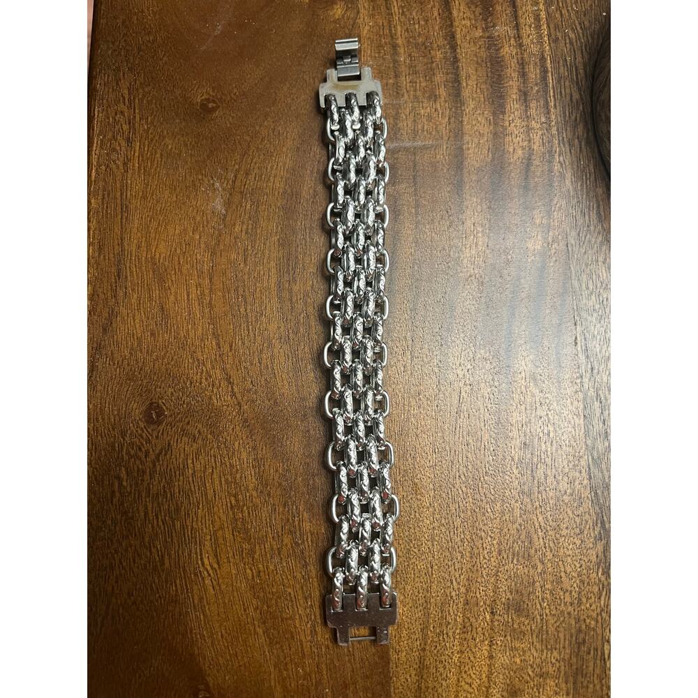 Women Chunky stainless steel bracelet 7.5”Heavy EUC